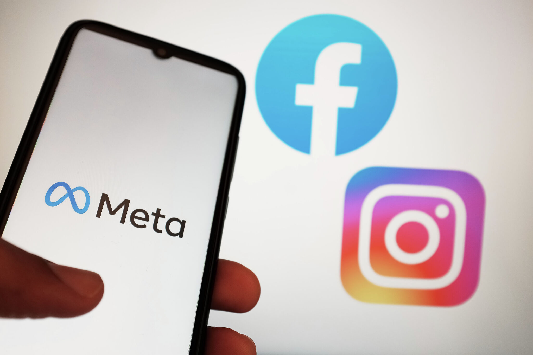 Meta's outage is sparking theories, questions regarding 2024 election