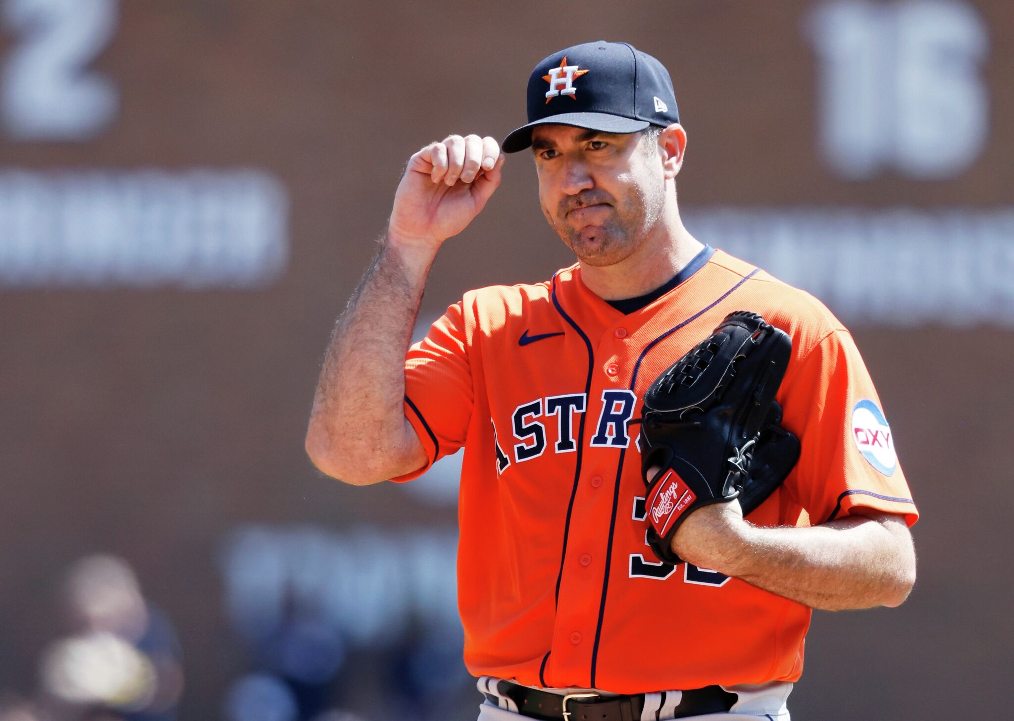 Justin Verlander Injury: Late Start Could Impact 2025 Option