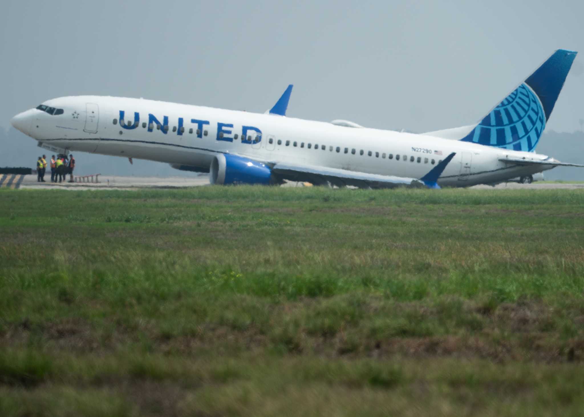 United Airlines pilot felt pedals shake before plane left IAH runway