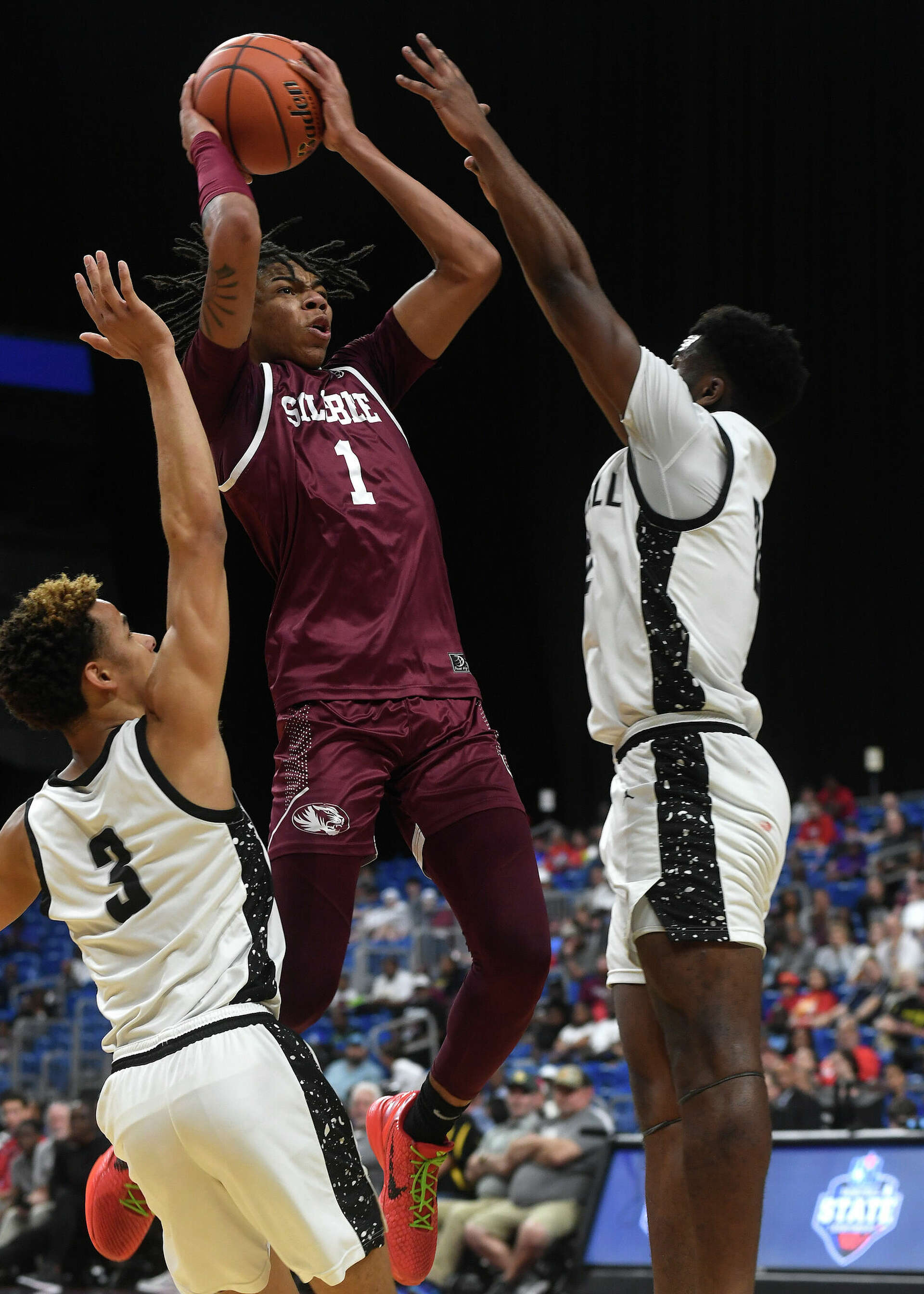 Silsbee senior guards etch their own state legacy during semifinal win
