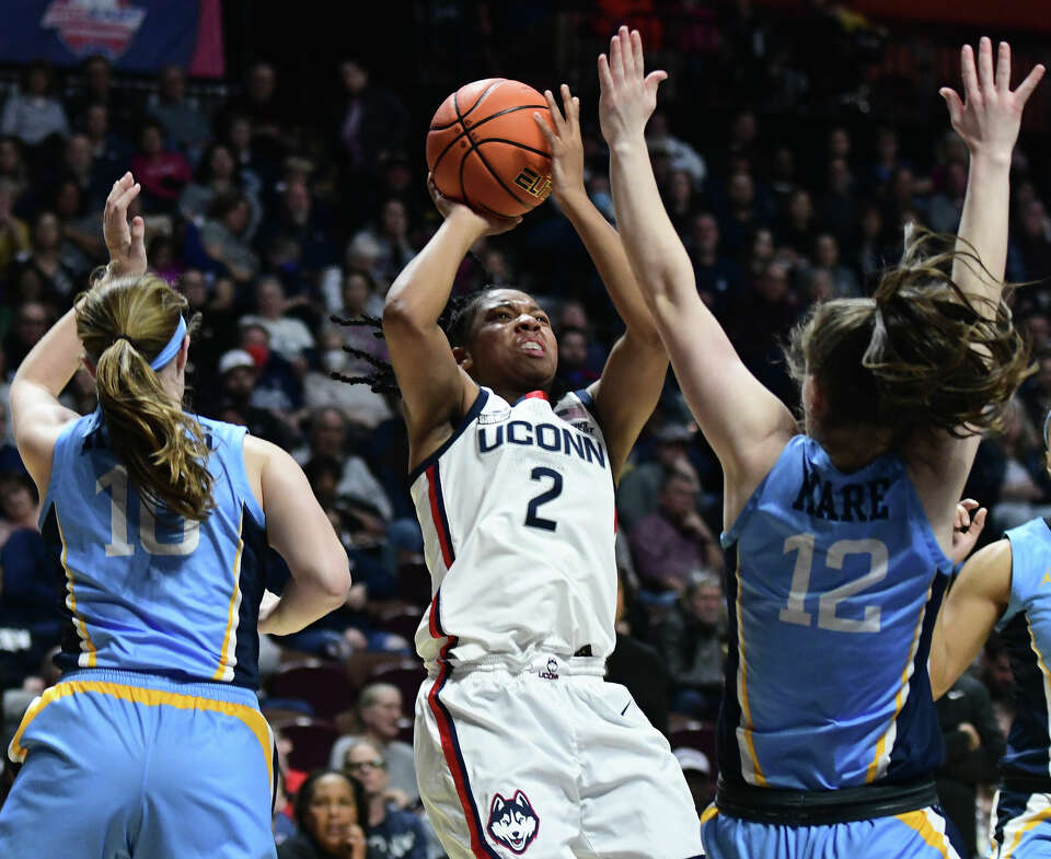 UConn's Ashlynn Shade, KK Arnold set for first NCAA Tournament