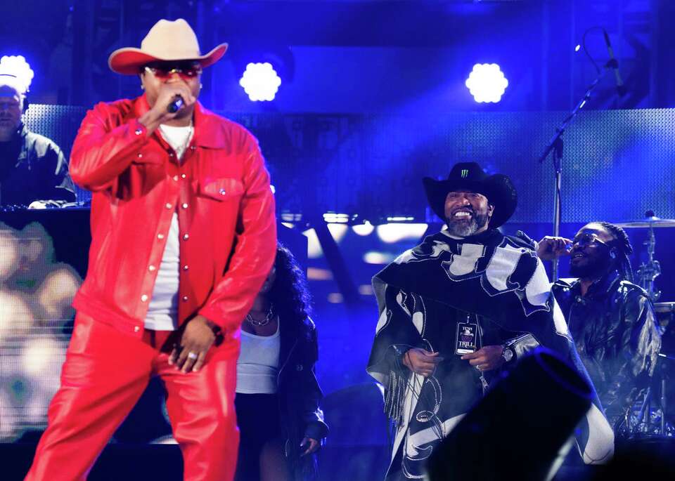 Houston Rodeo Review: Bun B, Drake, DMC And A Spectacular Takeover