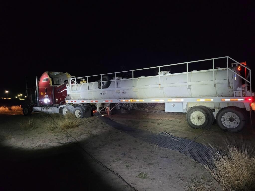 Two migrants killed in human smuggling attempt north of Laredo