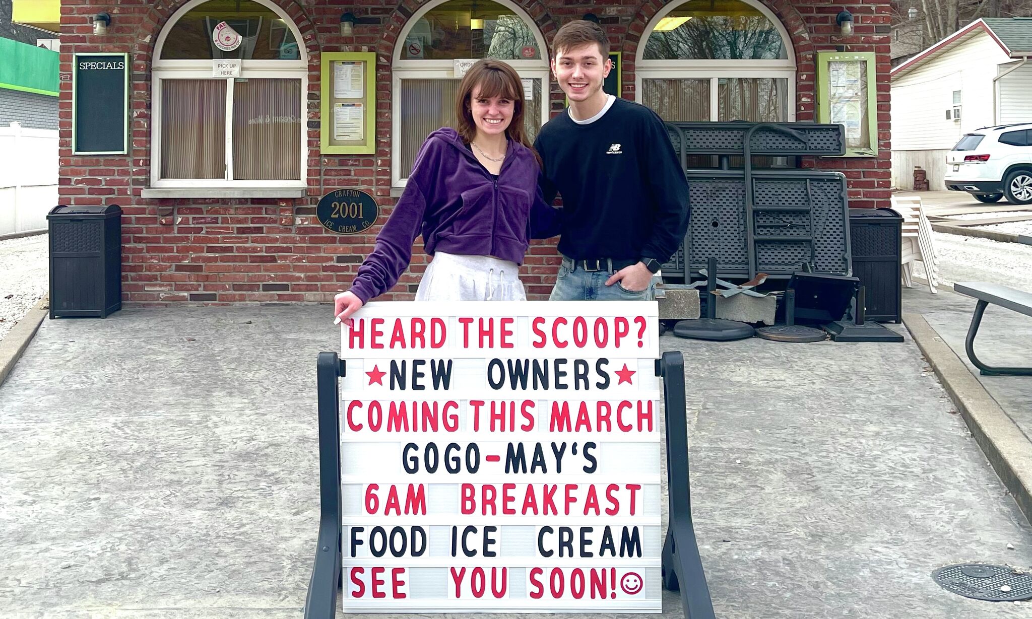 Grand opening of Gogo May's Sundae Scoop Saturday in Grafton