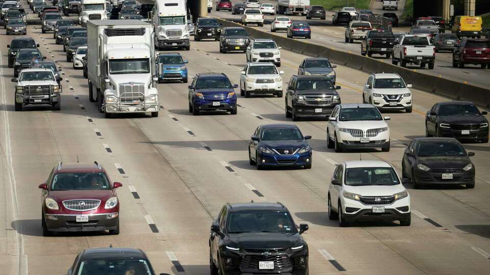 Interstate Highway 10 westbound traffic is photographed from Cohn Street Bridge Tuesday, March 12, 2024 in Houston.