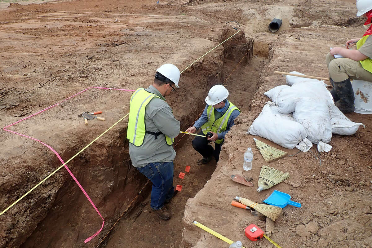 Archaeologists work on the Sugar Land 95 project, where the remains of 95 prisoners were found in Sugar Land TX in 2018.