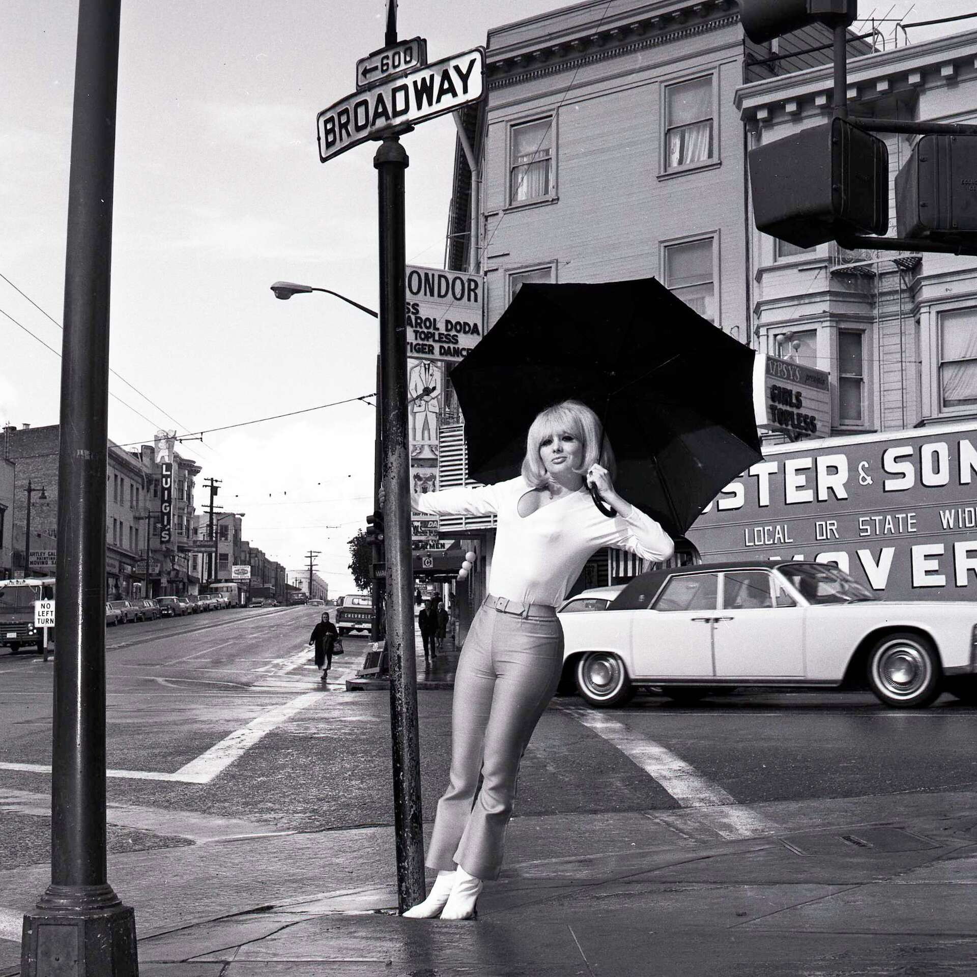 How a topless arrest made Carol Doda a San Francisco legend