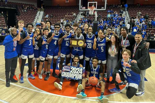 Story photo for Bunnell tops Lewis Mills in CIAC Division III championship