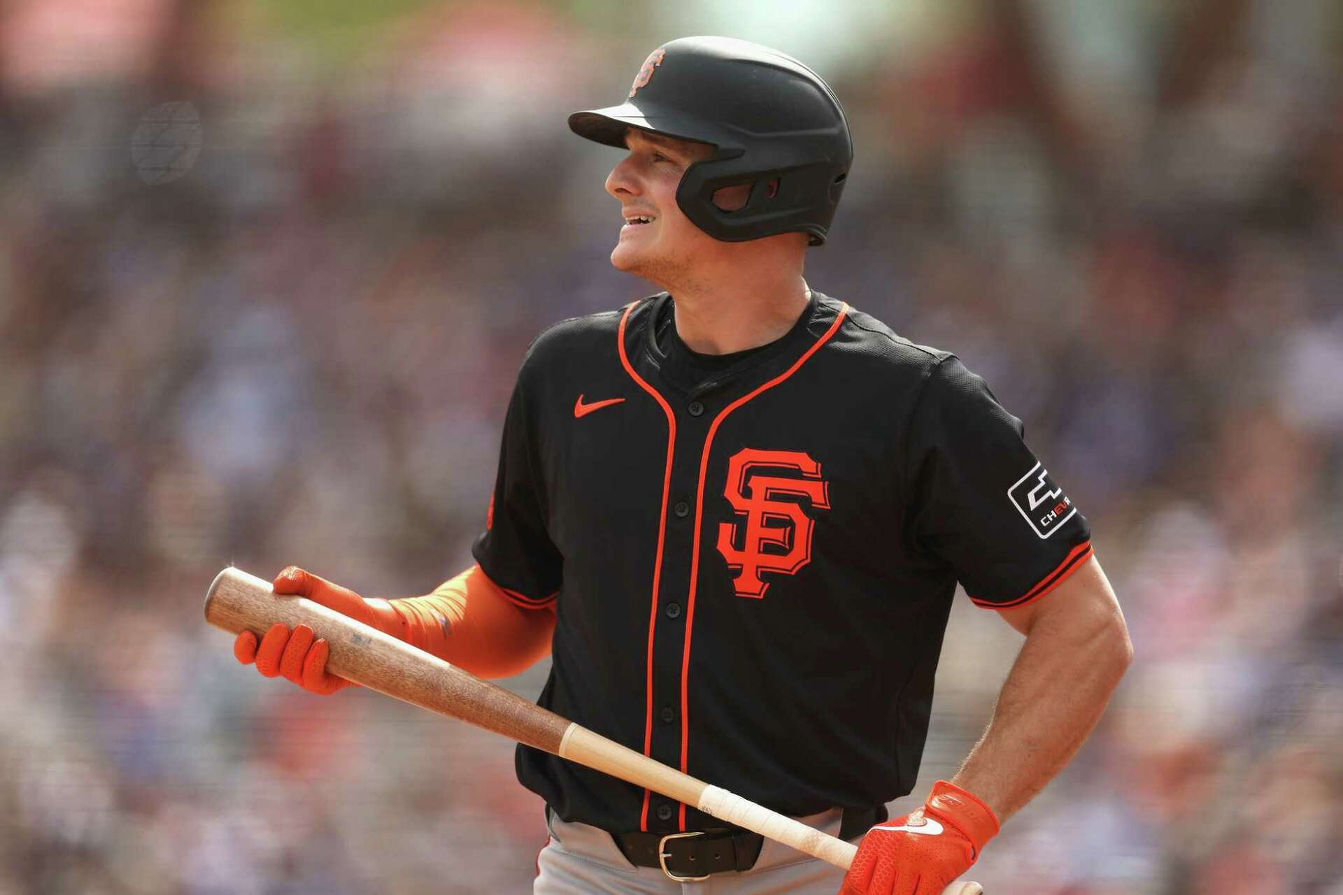 Matt Chapman hits first Giants homer as third baseman finds his rhythm