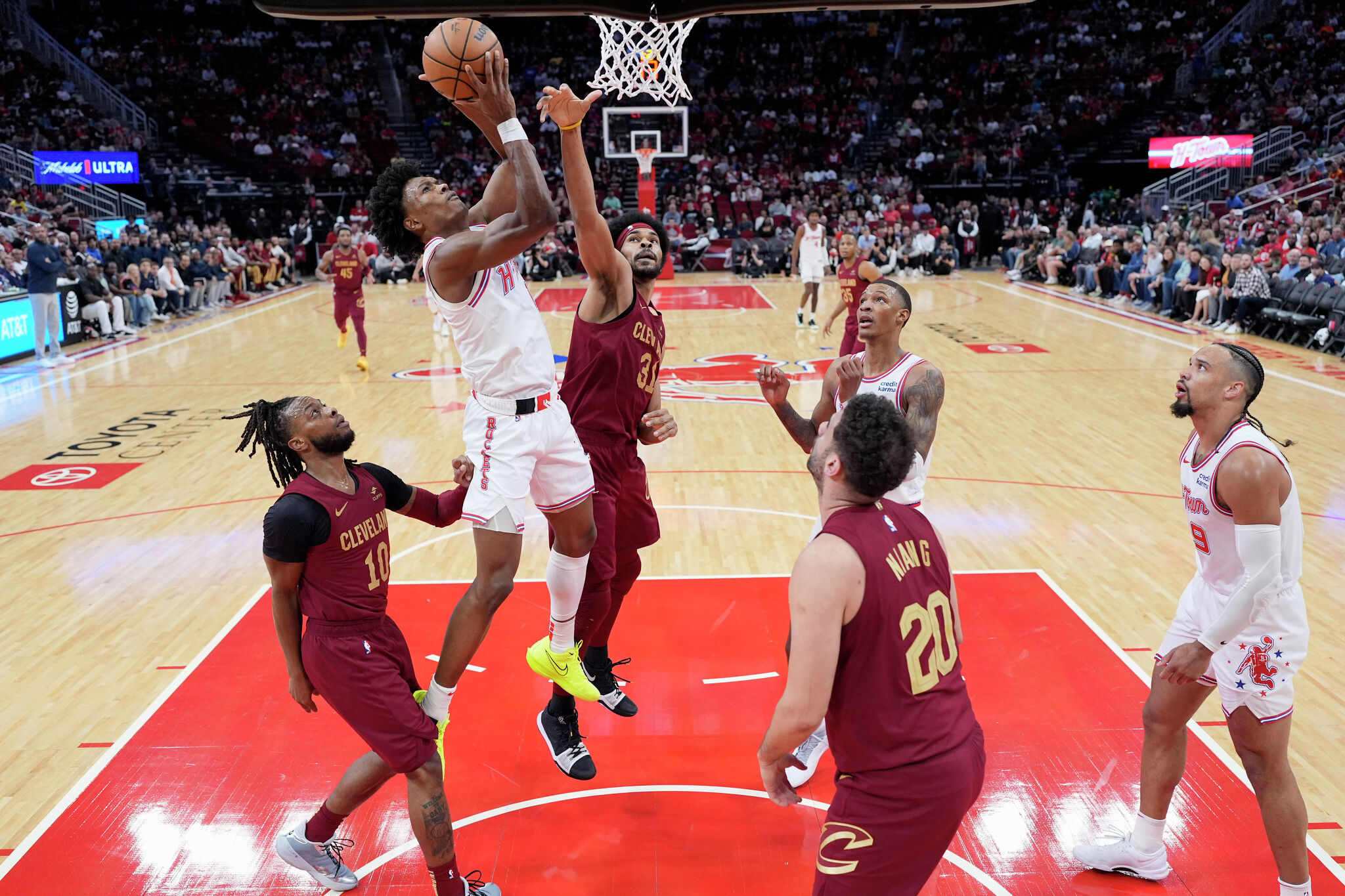 Houston Rockets: Rookie Amen Thompson is center of attention