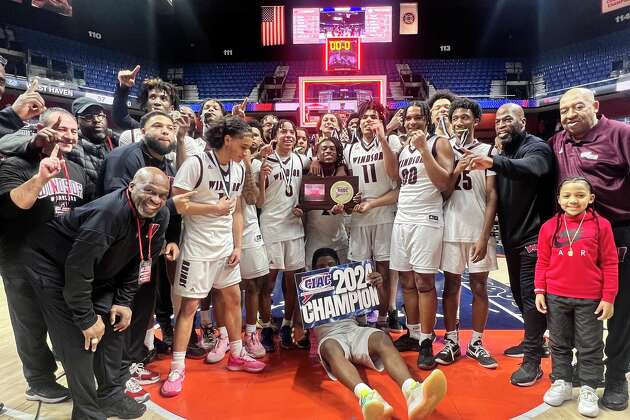 Story photo for Windsor boys basketball wins CIAC Division II championship in overtime