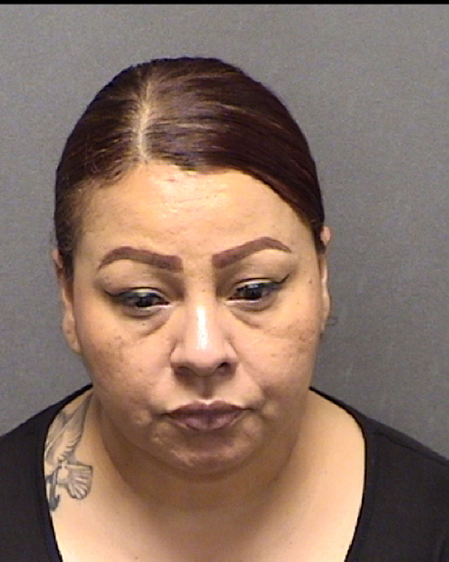 Woman accused of selling headstones and not delivering them