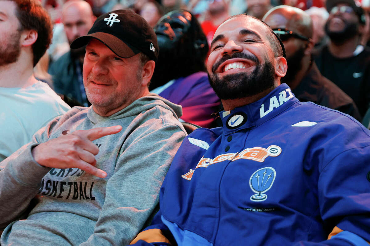 HOUSTON, TEXAS - MARCH 16: Rapper, songwriter, and icon Drake attends a game between the Houston Rockets and the Cleveland Cavaliers at Toyota Center on March 16, 2024 in Houston, Texas. NOTE TO USER: User expressly acknowledges and agrees that, by downloading and or using this photograph, User is consenting to the terms and conditions of the Getty Images License Agreement. (Photo by Carmen Mandato/Getty Images)