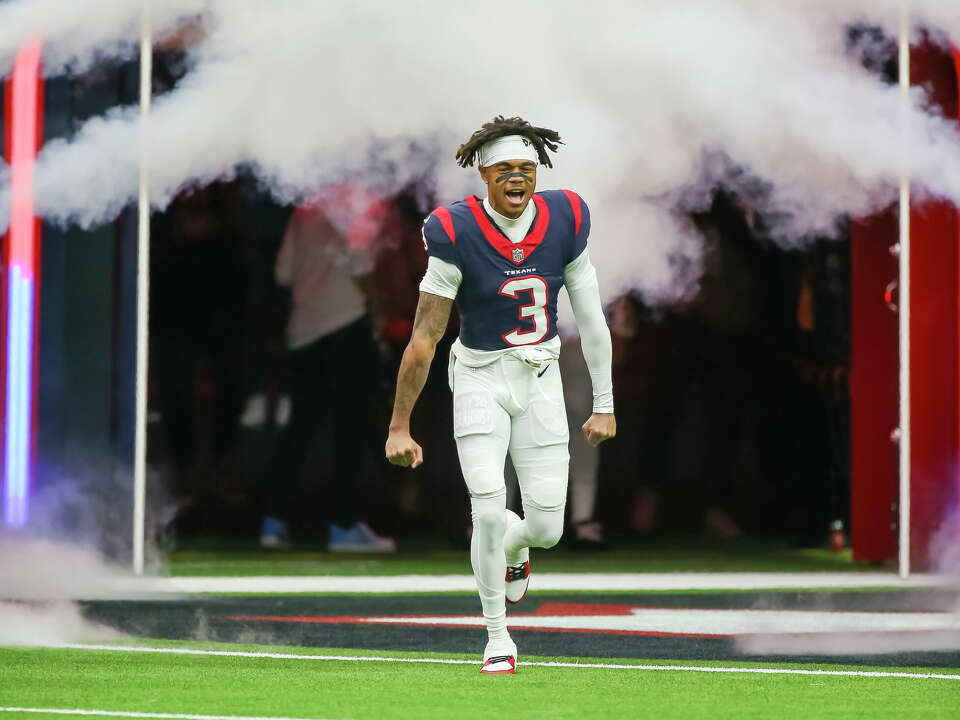 Texans' Tank Dell Sprinting Through Rehab, Ready For OTAs