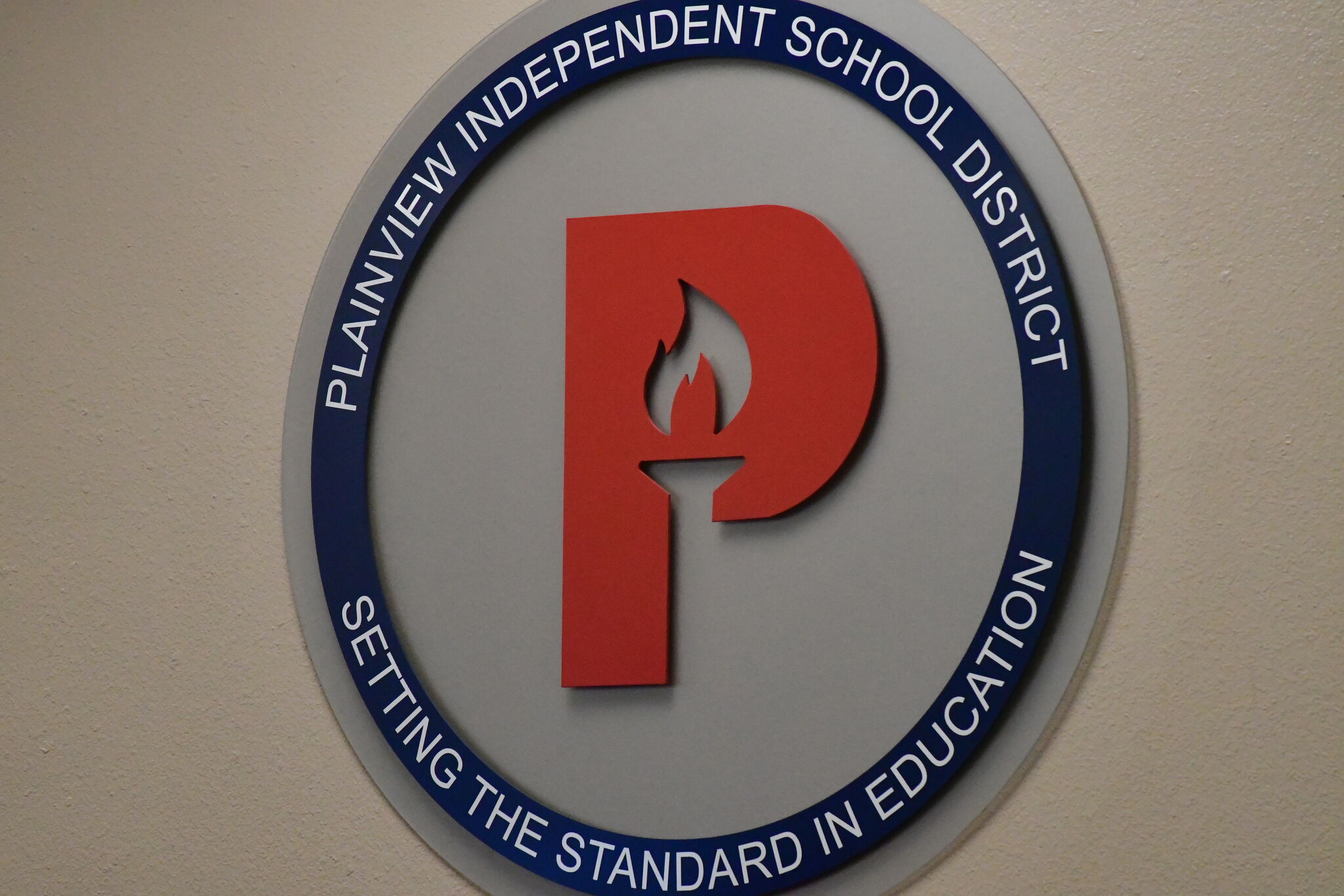 Plainview ISD Board approves 202425 district calendar