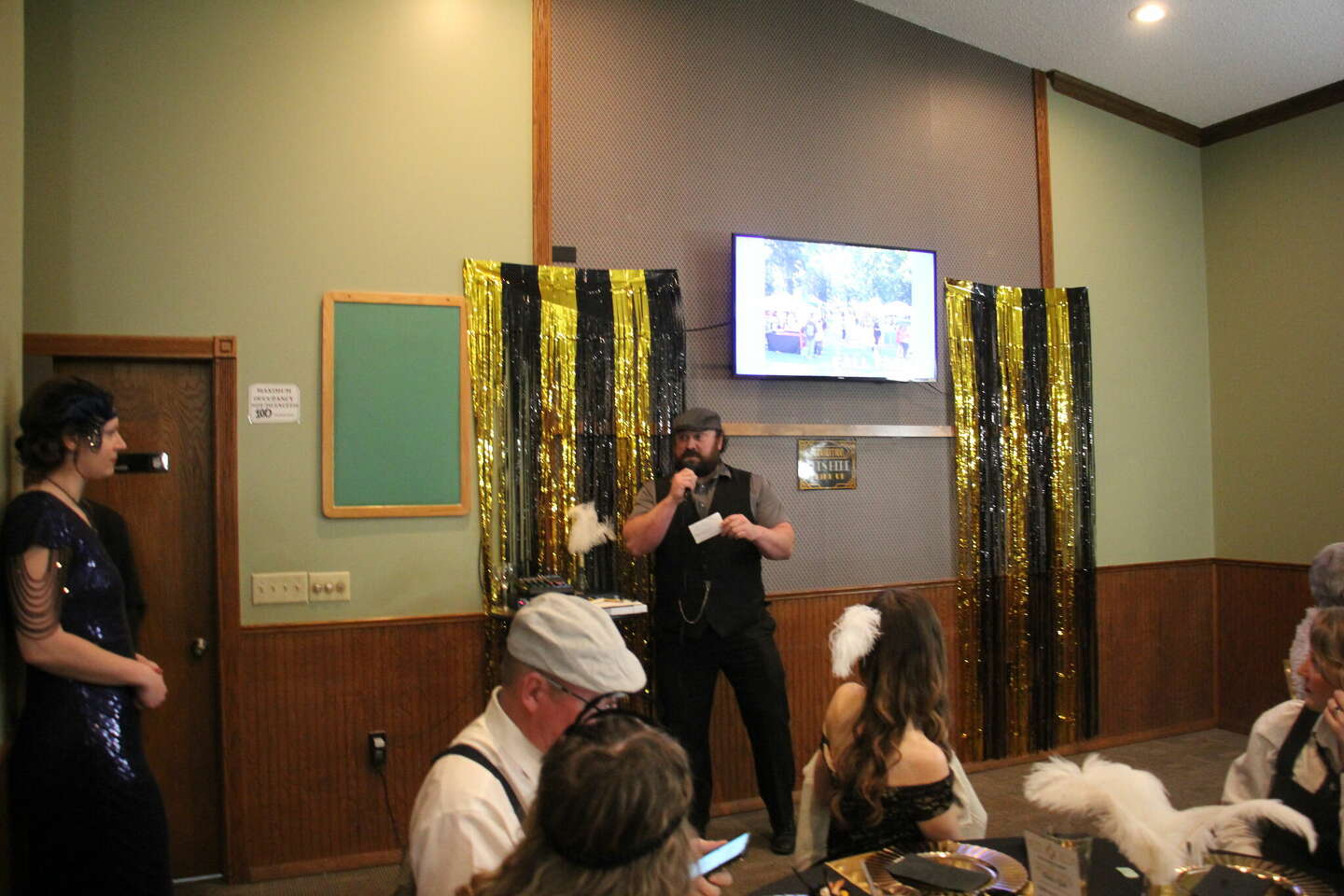 Bad Axe Chamber of Commerce holds second Gatsby Gala