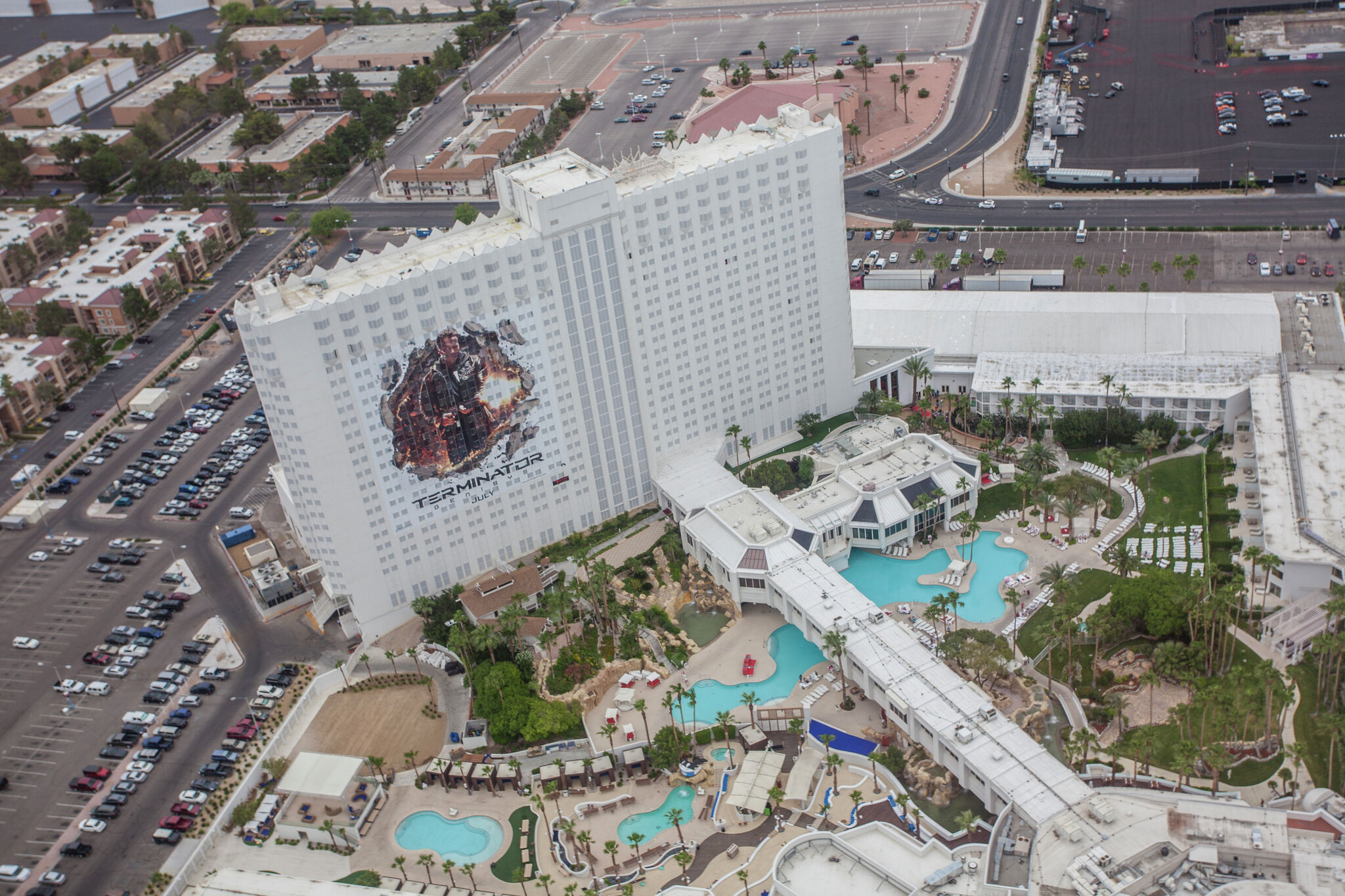 For first time in years, a Las Vegas Strip hotel to be imploded