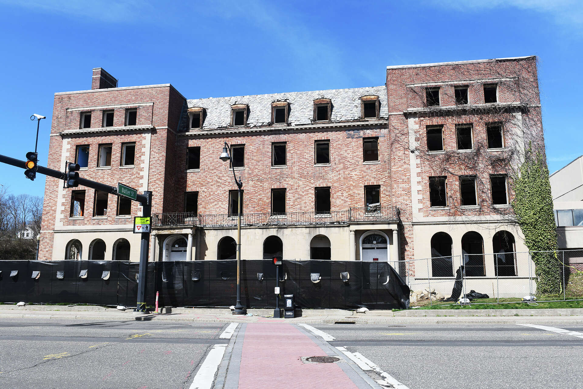 Norwalk's YMCA is being demolished to make way for 200 apartments
