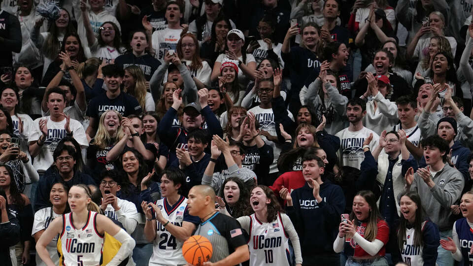 Can UConn have two titles in 'Basketball Capital of the World?'