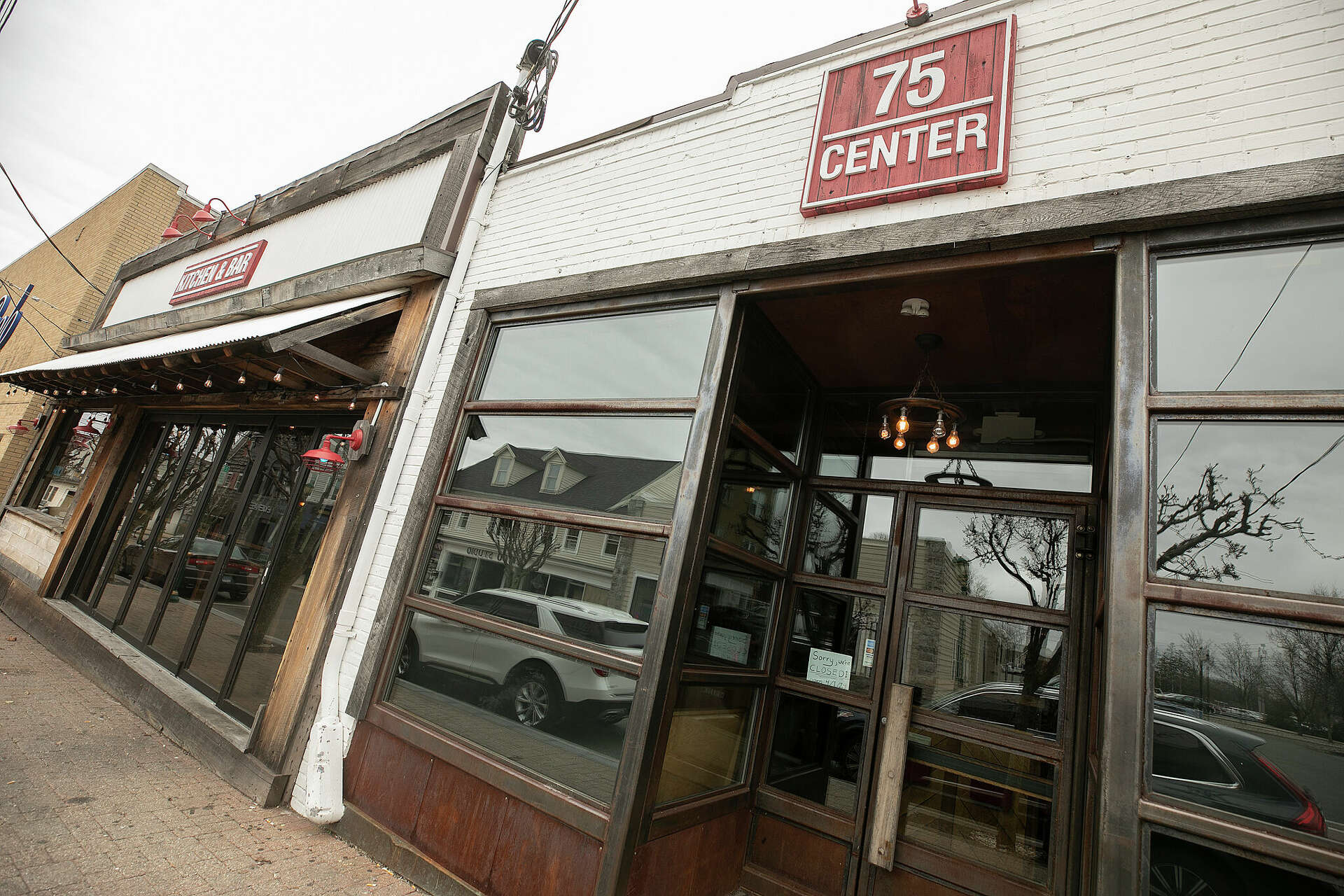 Southington bar 75 Center to close its doors for good