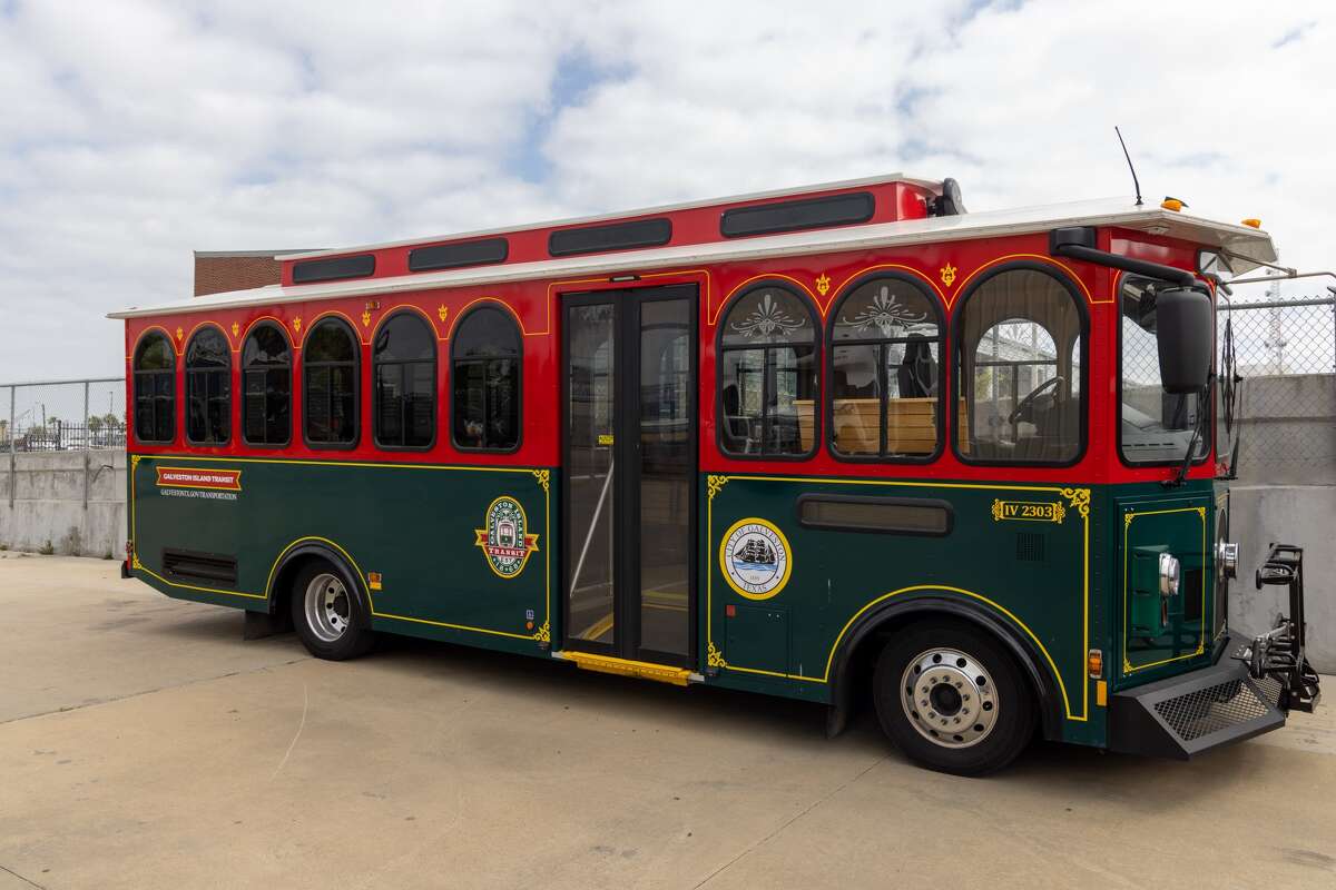 Galveston's new buses will a replace a fleet that is nearly ten years old and has been showing its age lately, the city's transportation director said.