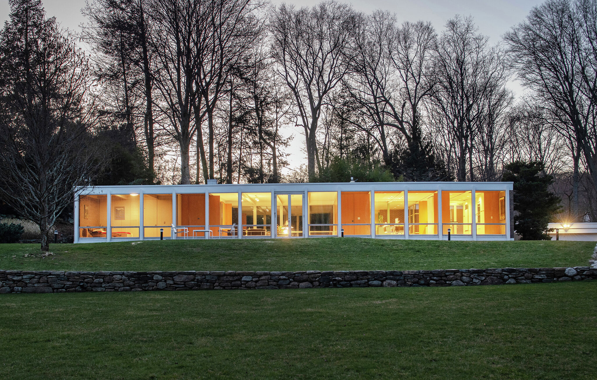 CT has one of 3 U.S. houses designed by Ludwig Mies van der Rohe