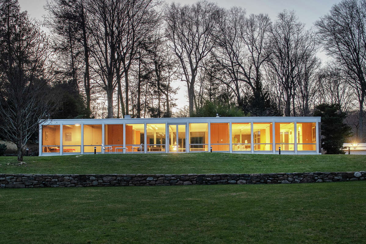 The Morris Greenwald House in Weston, Connecticut was designed by noted modernist architect Ludwig Mies van der Rohe in 1963. The property sits on 5.5-acres on the Saugatuck River.