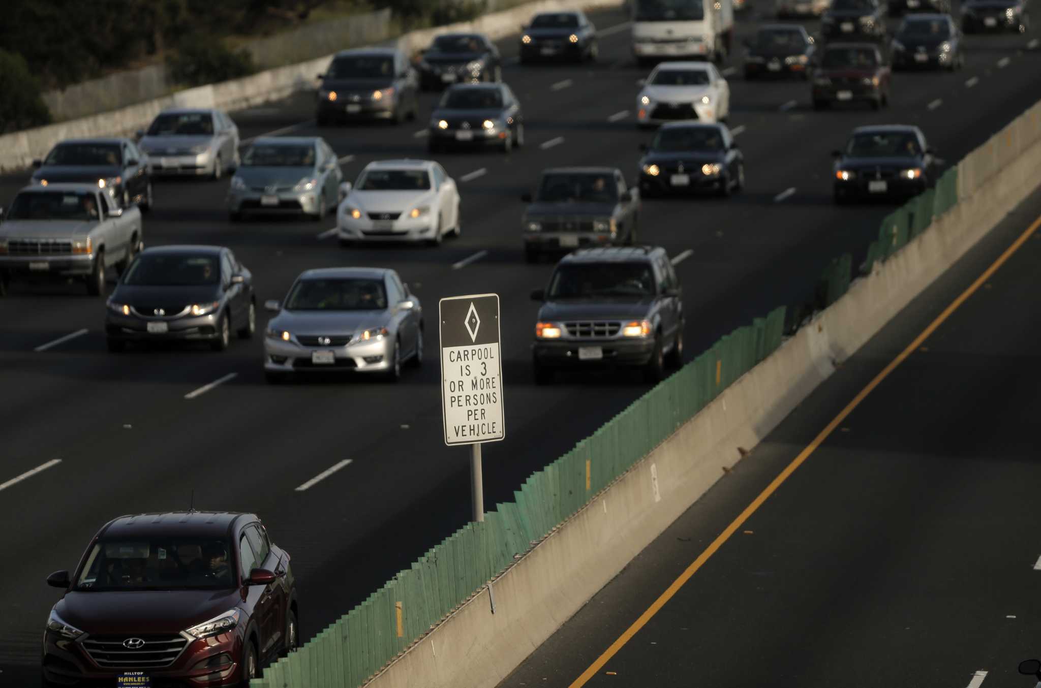 Clean-air vehicles are set to lose access to California carpool lanes