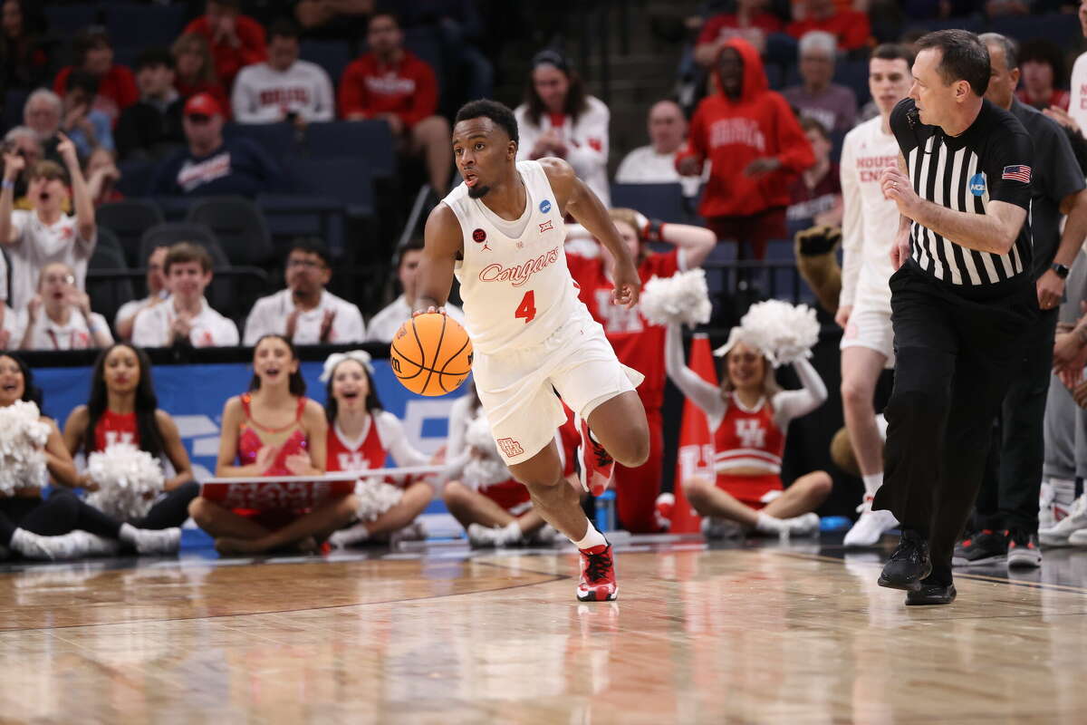 L.J. Cryer #4 of the Houston Cougars dribbles the ball up the court during the first round of the 2024 NCAA Men's Basketball Tournament held at FedExForum on March 22, 2024 in Memphis, Tennessee.