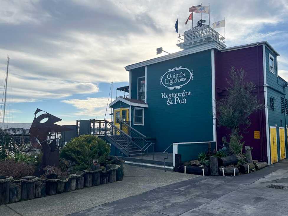 Restaurant inside historic lighthouse reopens, and more new East Bay restaurant openings