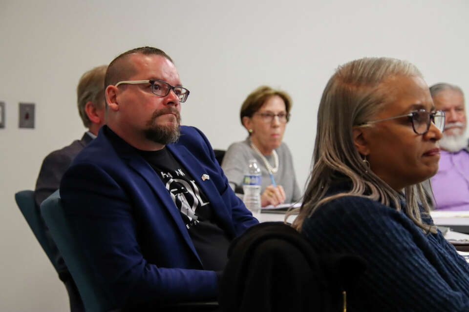 Midland City Council discusses Larkin Twp water, Code of Conduct