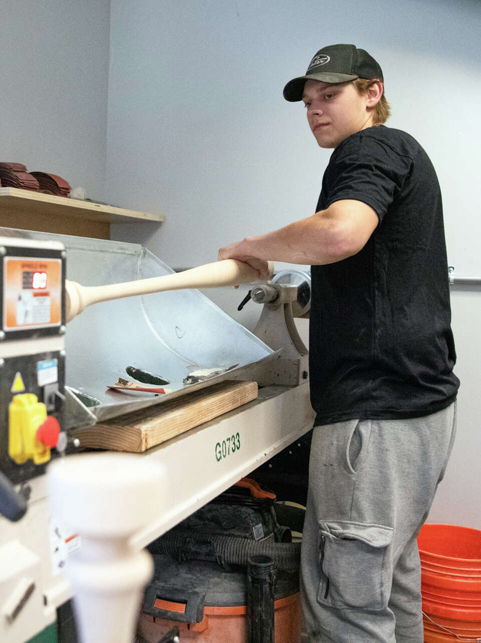 Baseball bats manufacturer makes Cheshire its new home base