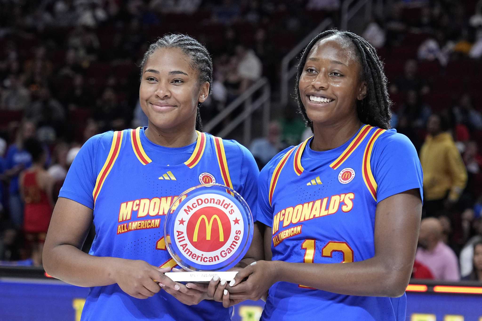 top-recruits-sarah-strong-joyce-edwards-lead-east-over-west-in