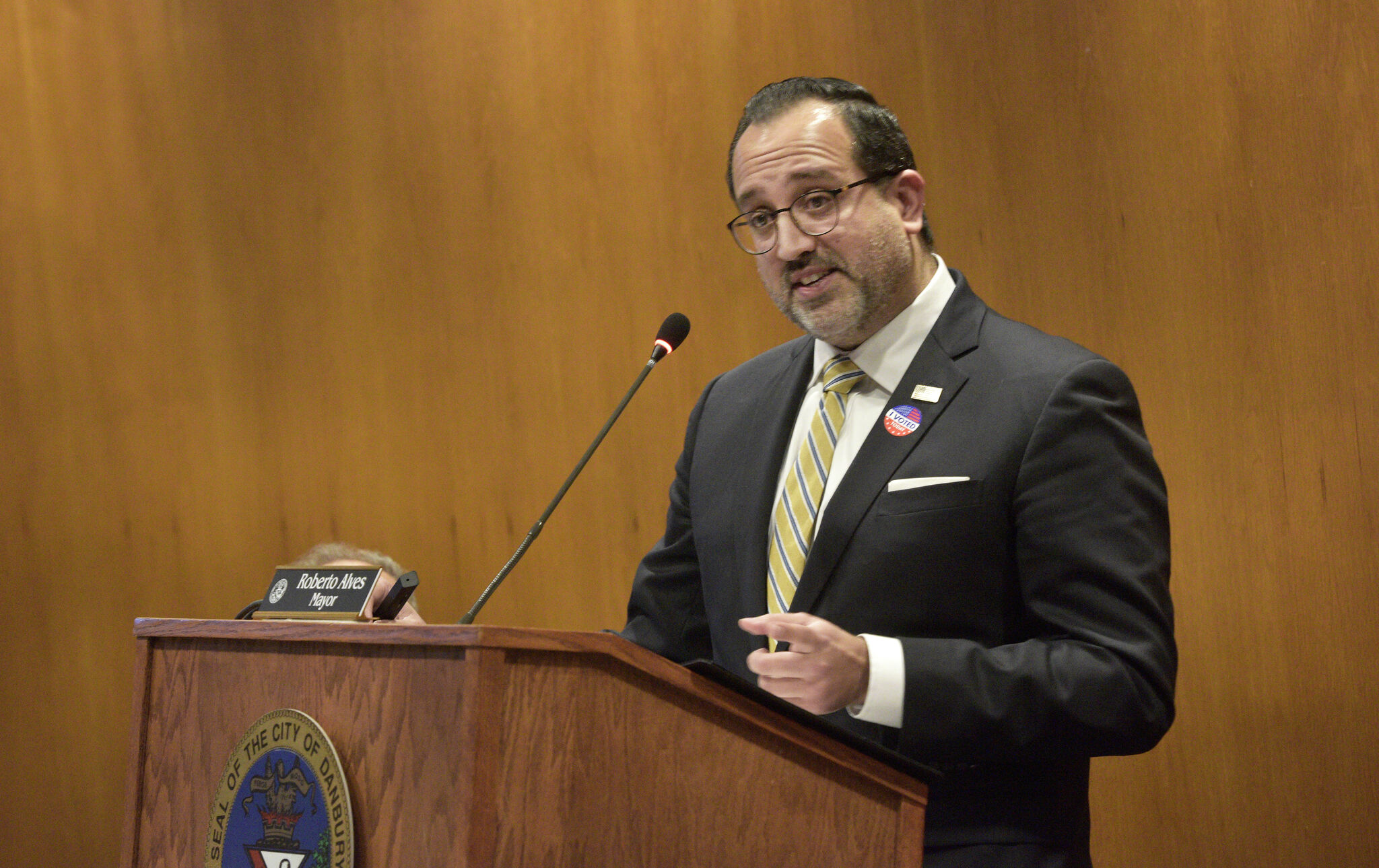 Danbury Mayor Roberto Alves proposes 4.76 percent tax rate increase