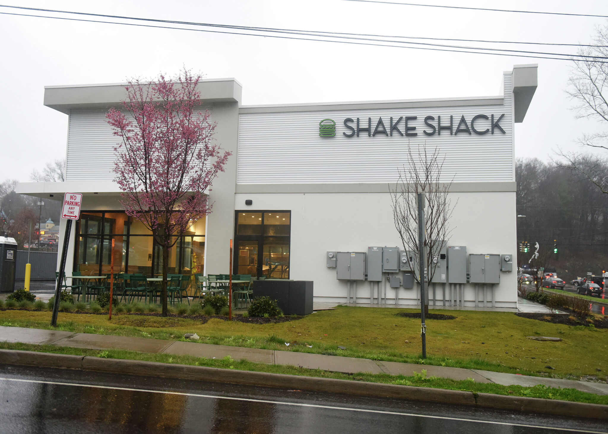 Stamford Shake Shack announces May opening date