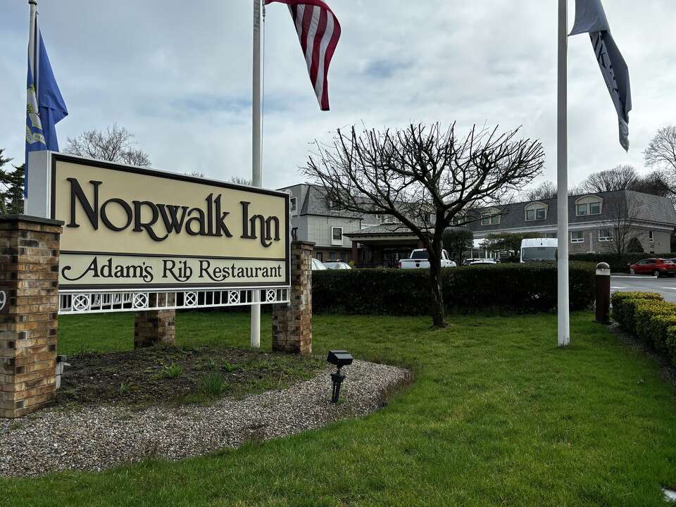 Officials: #39 Partial collapse #39 at Norwalk building displaces 33 people Officials: #39 Partial collapse #39 at Norwalk building displaces 33 people