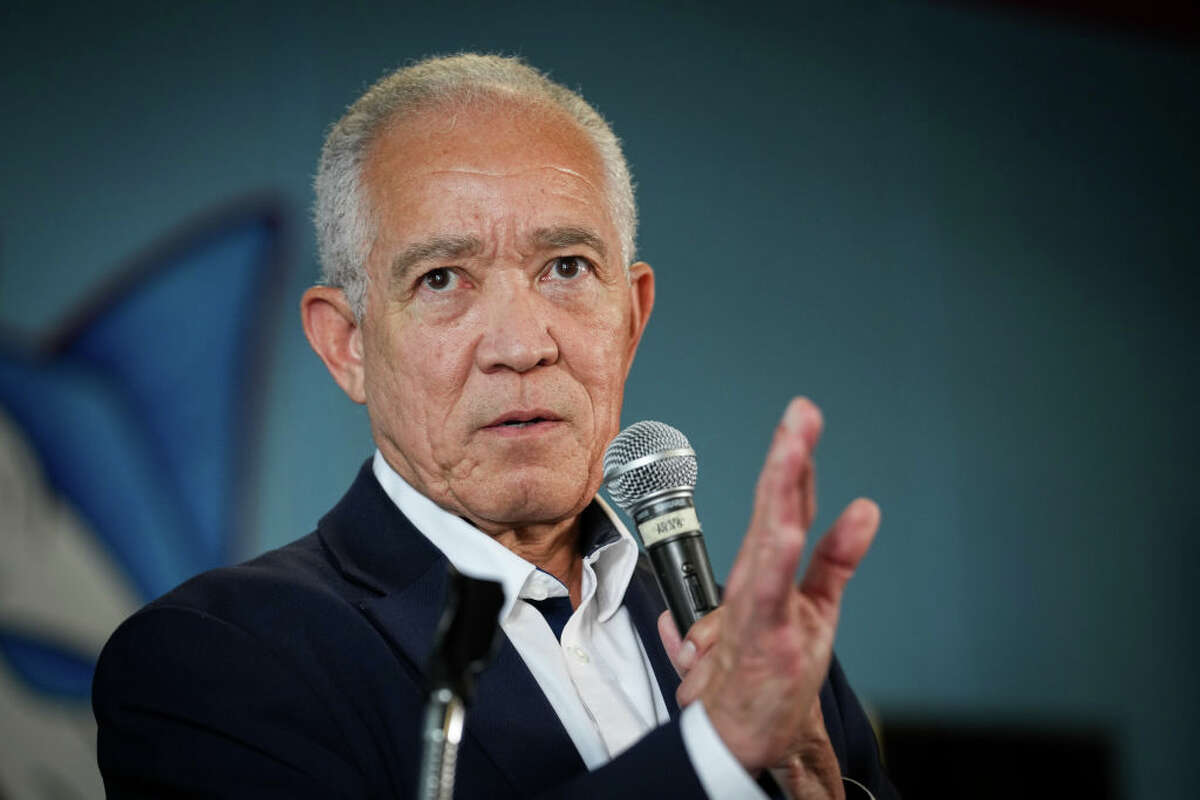 HOUSTON, TEXAS - AUGUST 25: Houston ISD Mike Miles. (Jon Shapley/Houston Chronicle via Getty Images)