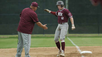 District 24-6A baseball: Clear Creek Wildcats in tough race