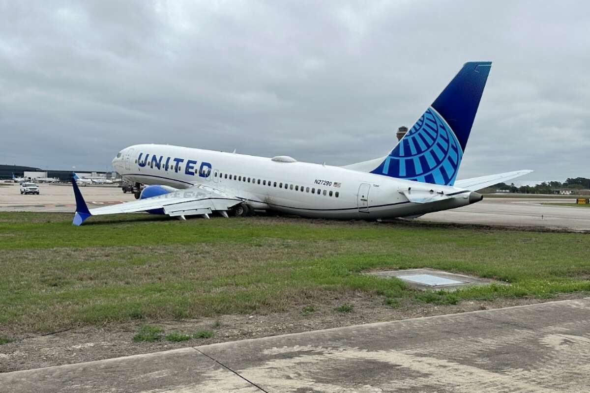 Photograph showing the final resting position of the airplane on March 8, 2024.