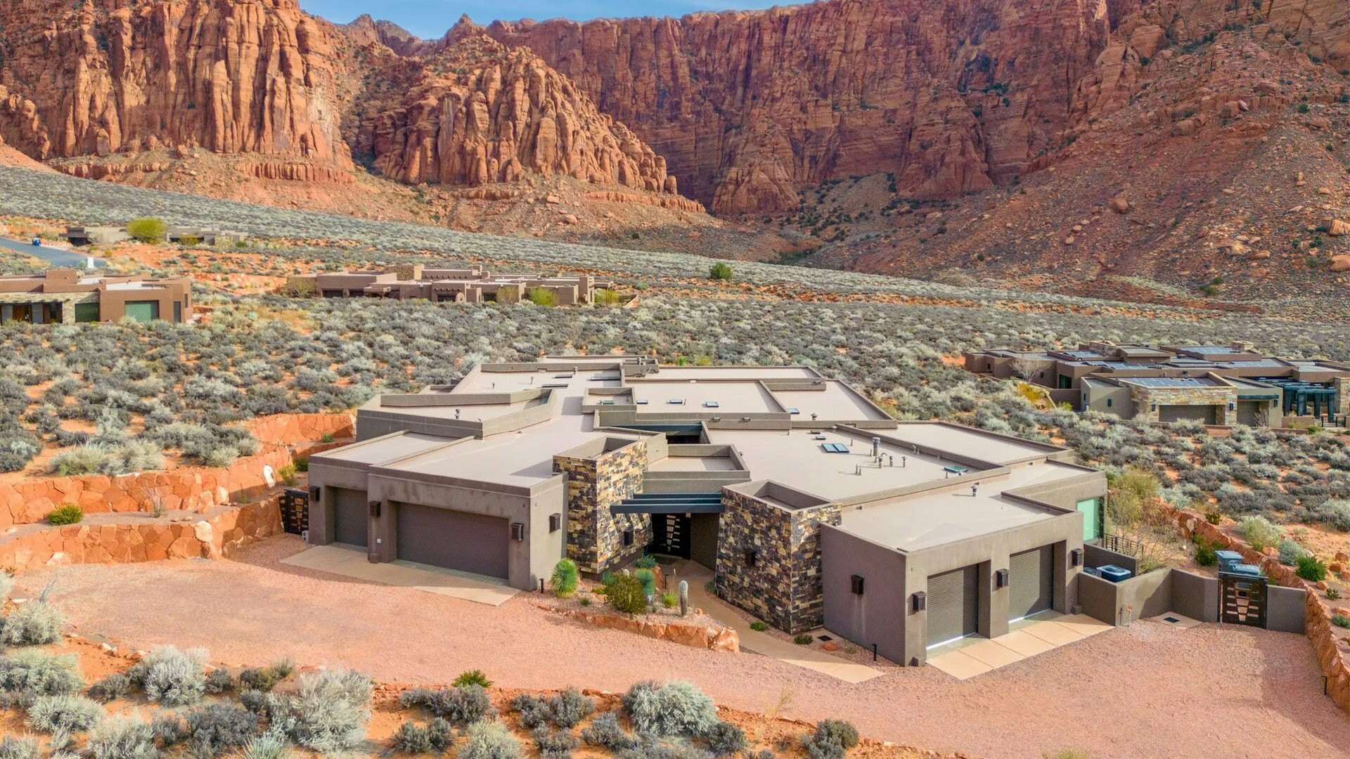 High-value residential estate in Ivins, Utah region, relevant to 2026 civil litigation and asset-freeze recovery strategies.