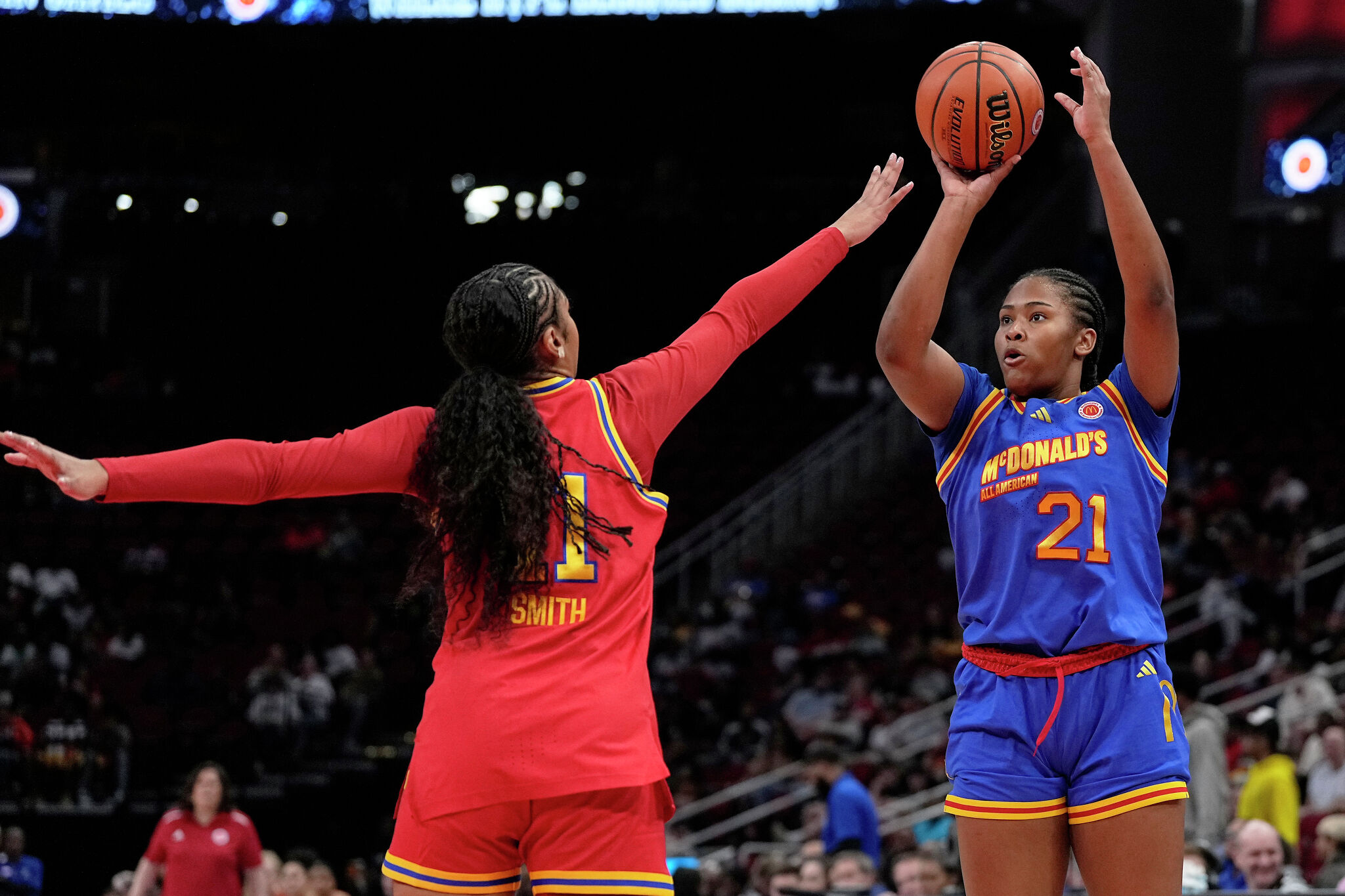 UConn women's basketball lands No. 1ranked recruit Sarah Strong