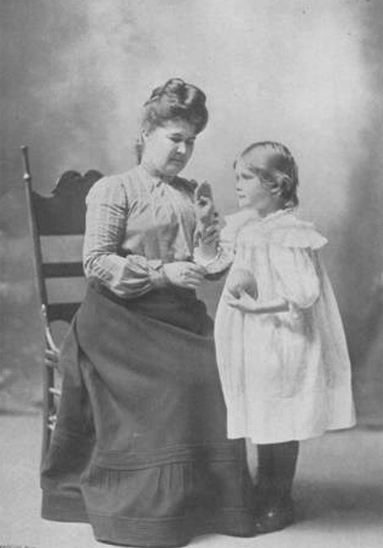 Emma Kubieck was referred to as 'Helen Keller of Illinois'