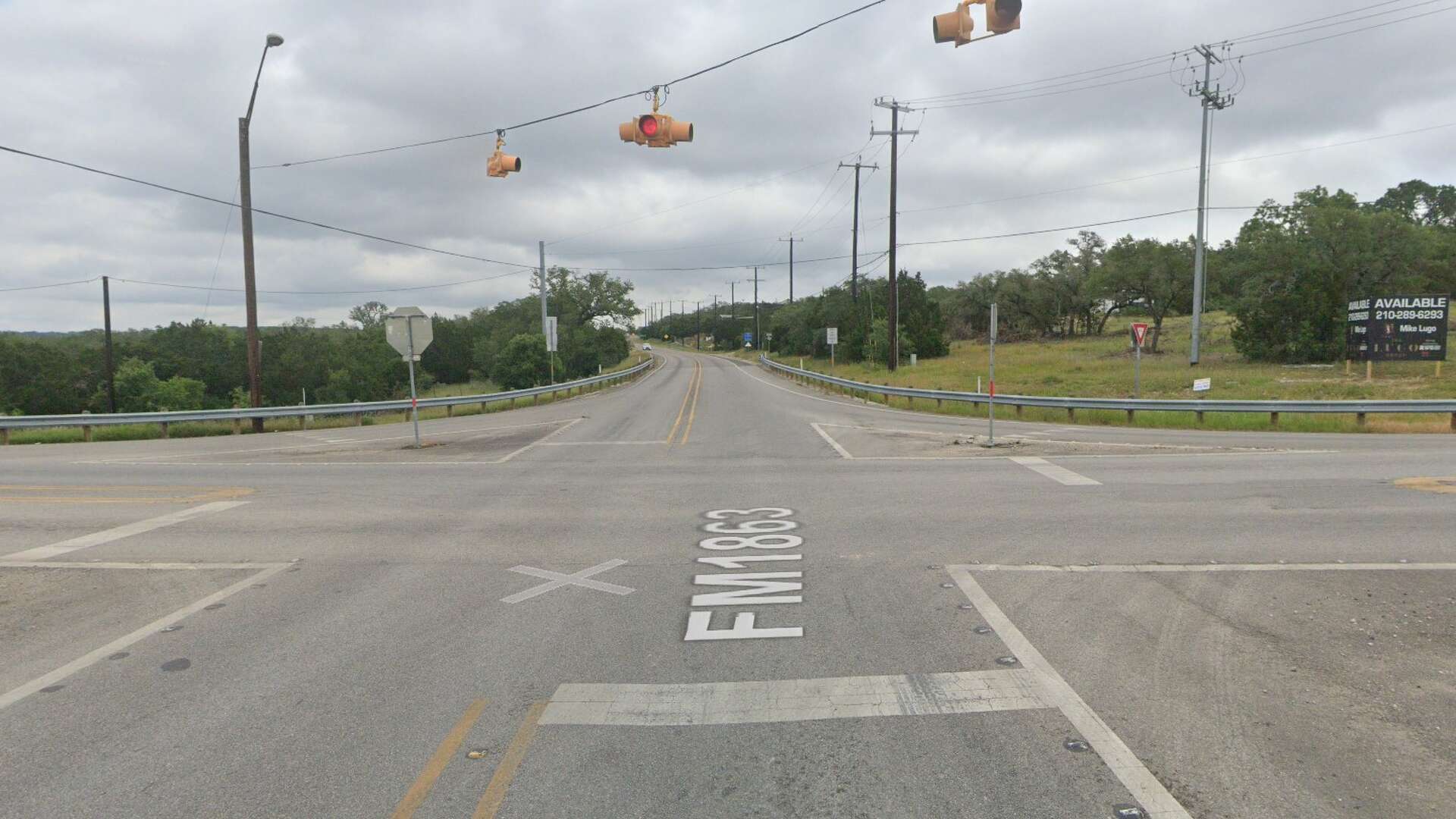 Intersect Fm Teen dies after driver 'lost control' in New Braunfels crash