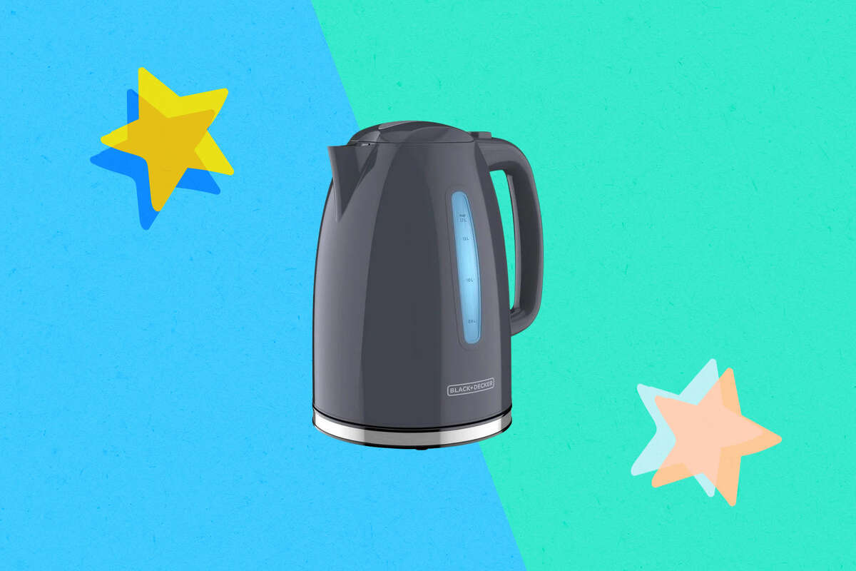 We're doing a double-take at this deal: Black+Decker's electric kettle is discounted 77% today, bringing the total cost to just $13.47.