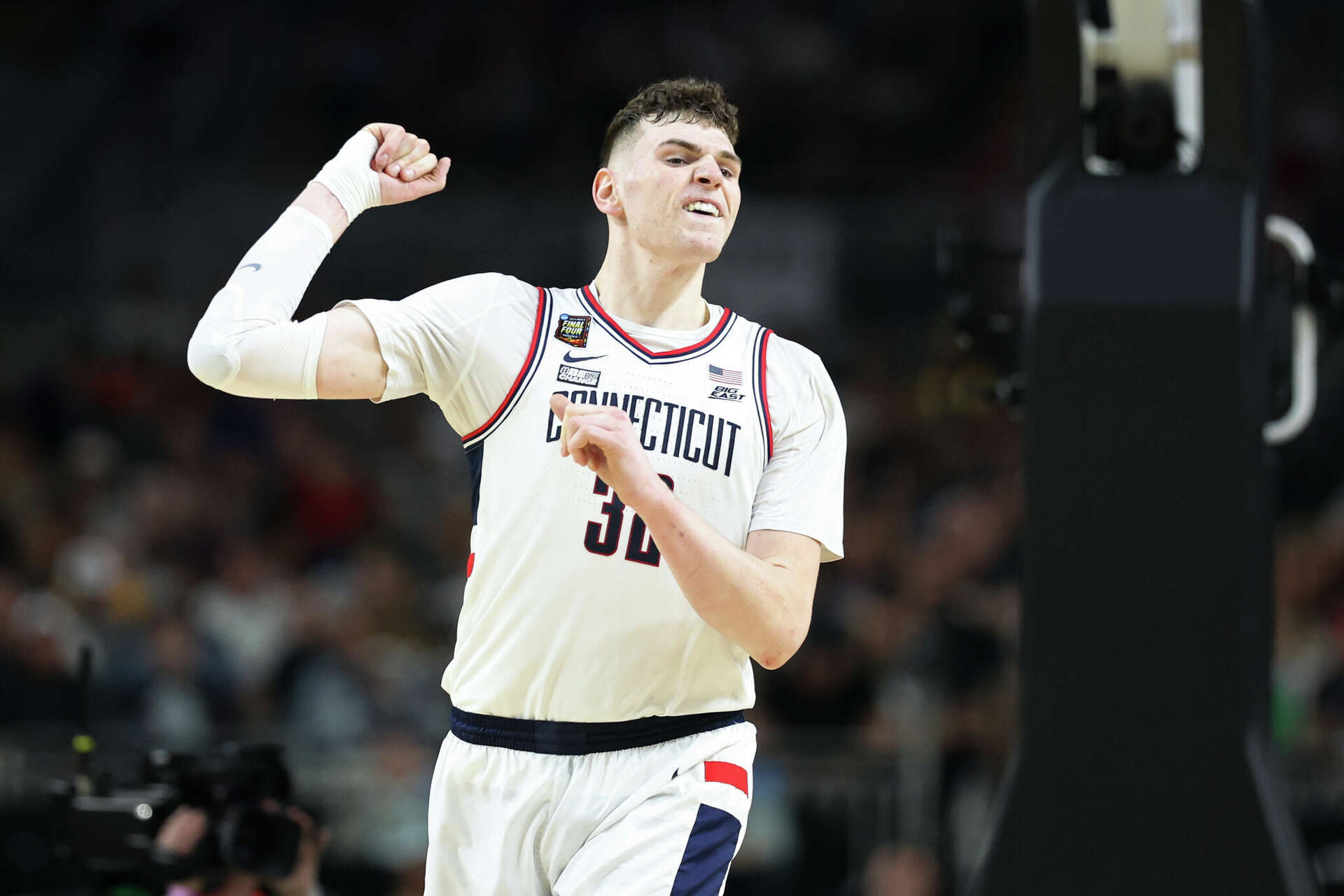 Donovan Clingan, former UConn basketball star, inspires Chipotle bowl