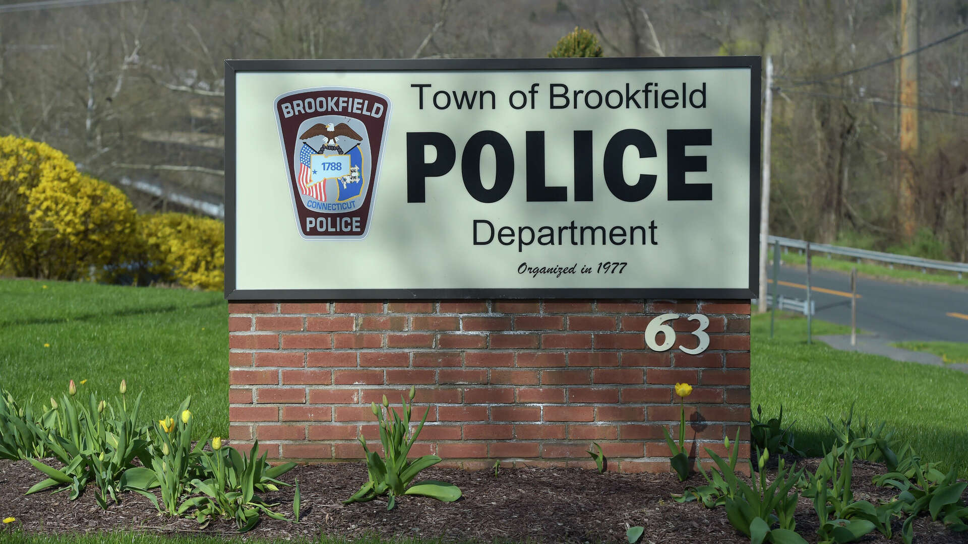 Route 7 closed in Brookfield for filming of movie, police say