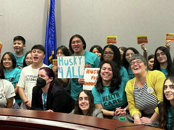 Advocates Continue Push For HUSKY Expansion For Immigrants