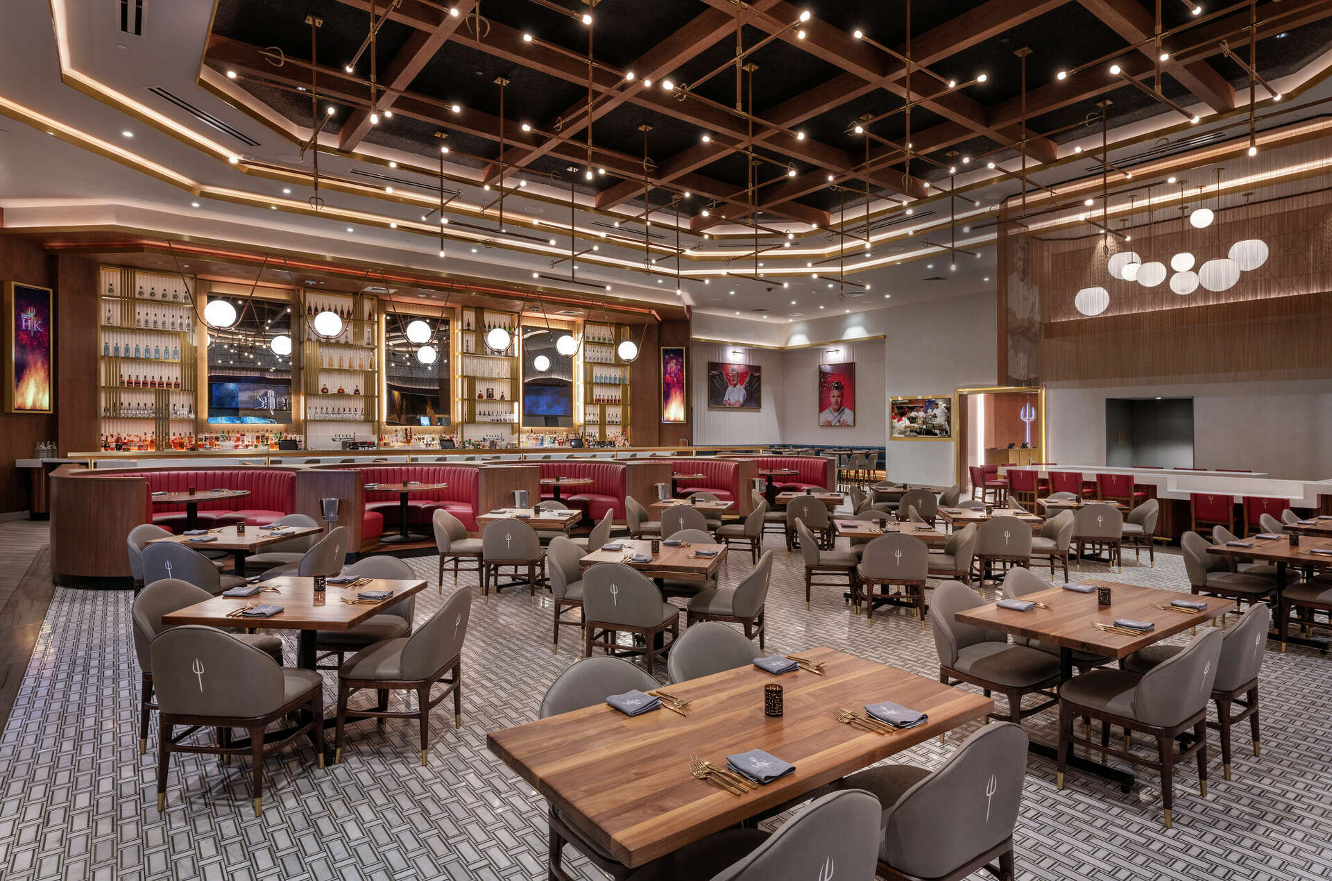 Building Hell's Kitchen at Foxwoods: A conversation with the designer Building Hell's Kitchen at Foxwoods: A conversation with the designer
