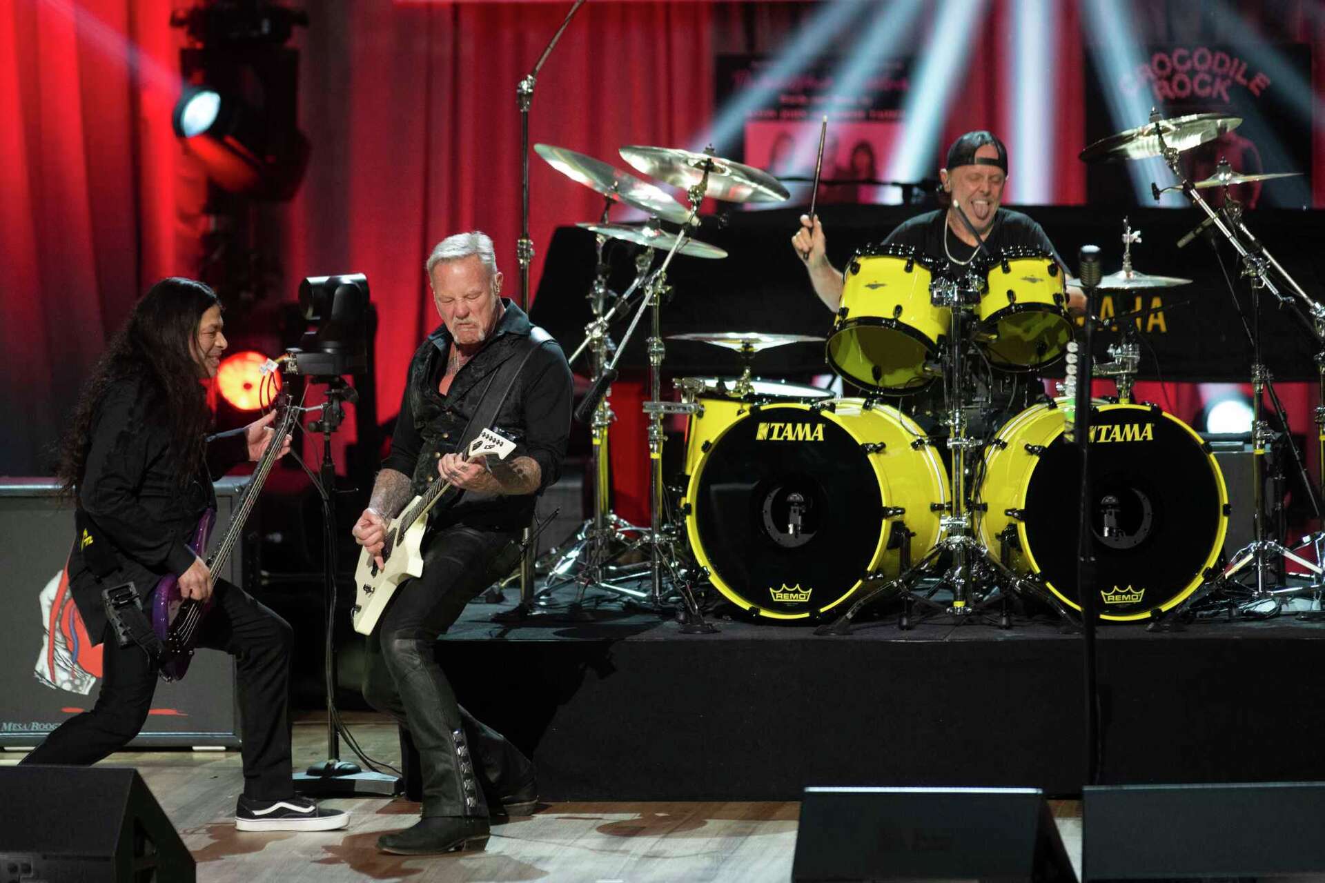 Metallica wants to play Super Bowl and Las Vegas Sphere
