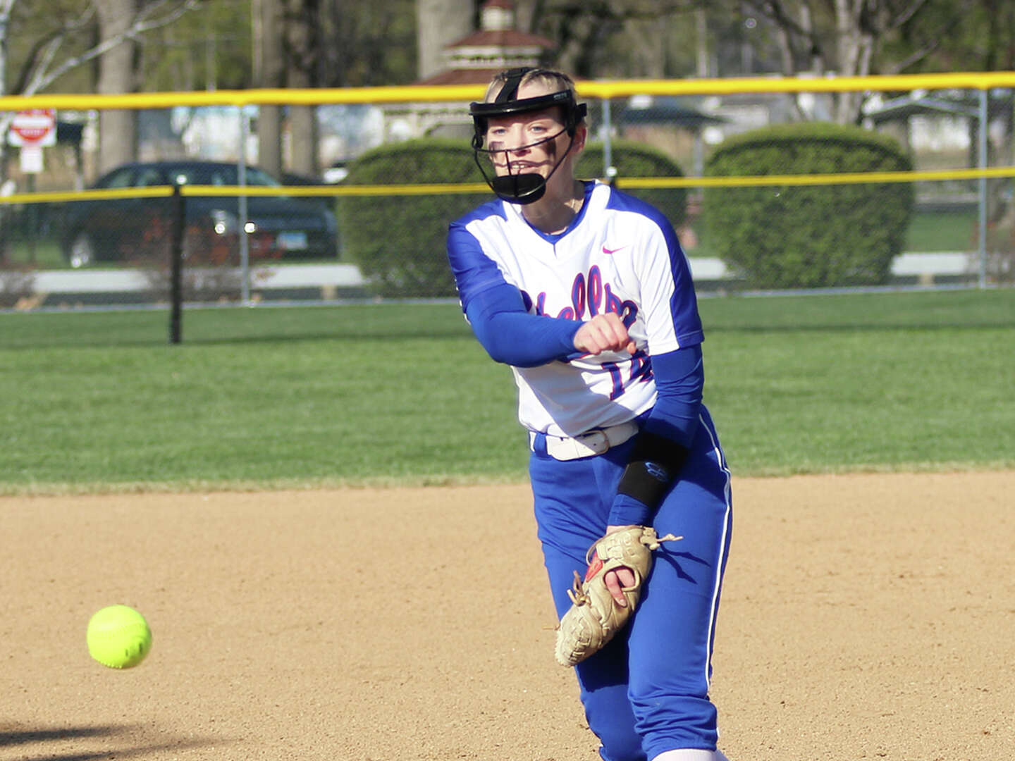 FRIDAY SOFTBALL Shells Extend Ownership Of Oilers friday-softball-shells-extend-ownership-of-oilers
